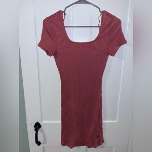 Size 6 coral colored dress